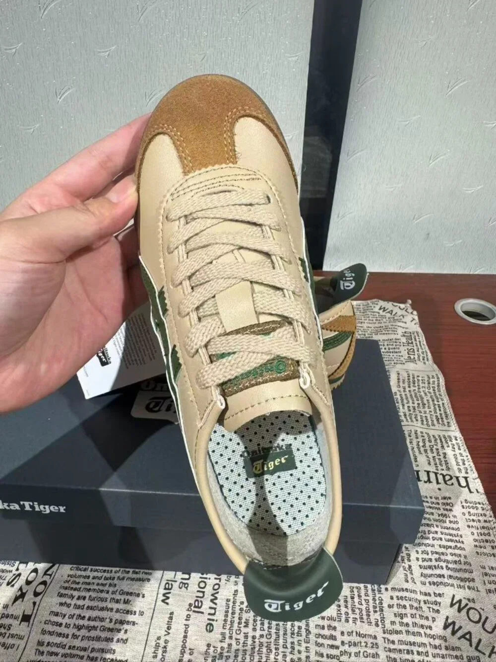 Onitsuka Tiger Beige Green Brown Low Top Sneakers